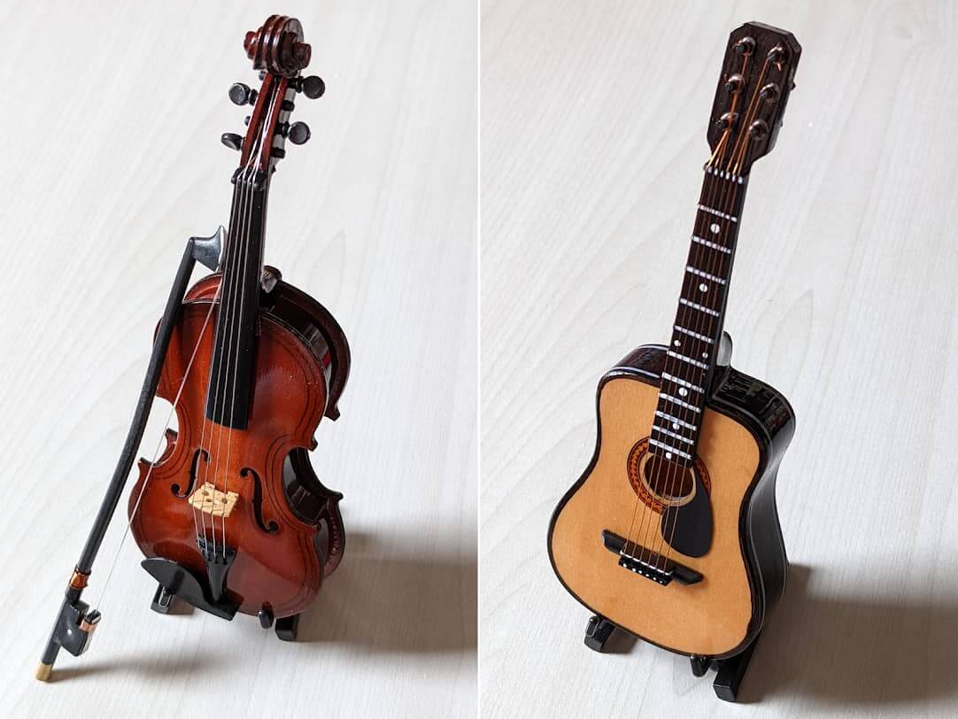 カルディ　ハンドメイドヴァイオリンとハンドメイドアコースティックギター